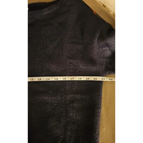 Gymshark X Whitney Simmons Oversized Black Eyelash Knit Sweater Size Small EUC - Picture 7 of 8